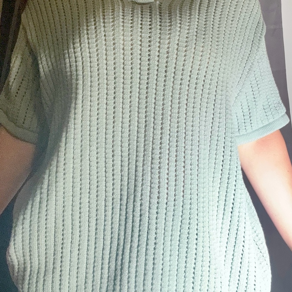 “American Eagle” Mint Green Knit Collared Top